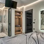 Βίλα V Villa, Board, By Zantewize *