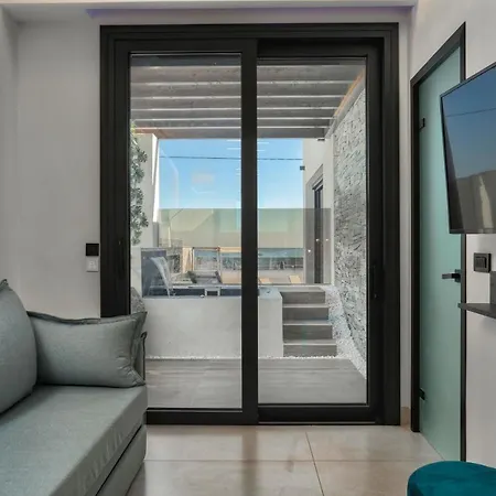 Villa V Villa, Board, By Zantewize