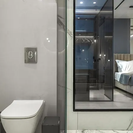 V Villa, Board, By Zantewize Лаганас