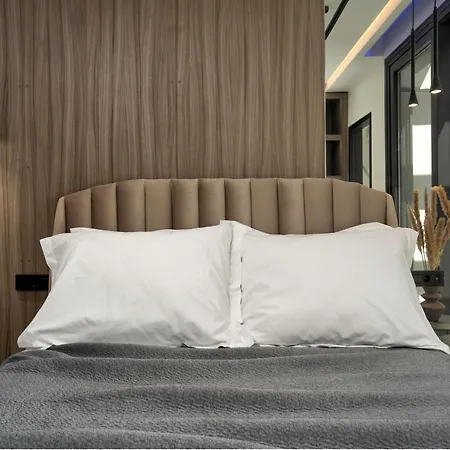 V Villa, Board, By Zantewize Вилла *