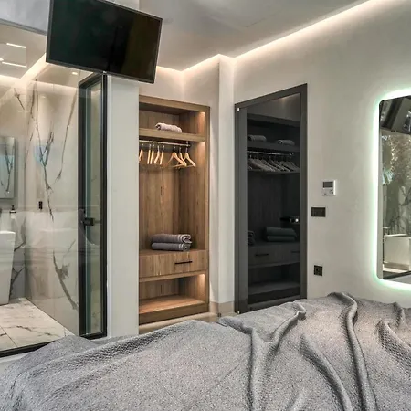 Βίλα V Villa, Board, By Zantewize *