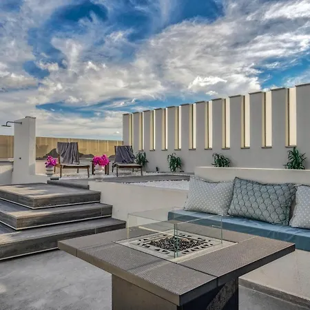 V Villa, Board, By Zantewize Βίλα Λαγανάς