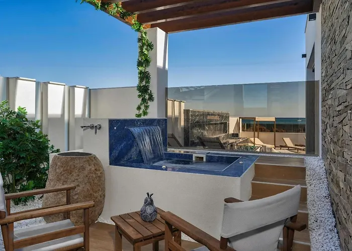 V Villa, Board, By Zantewize لاغاناس