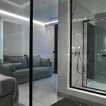 V Villa, Board, By Zantewize