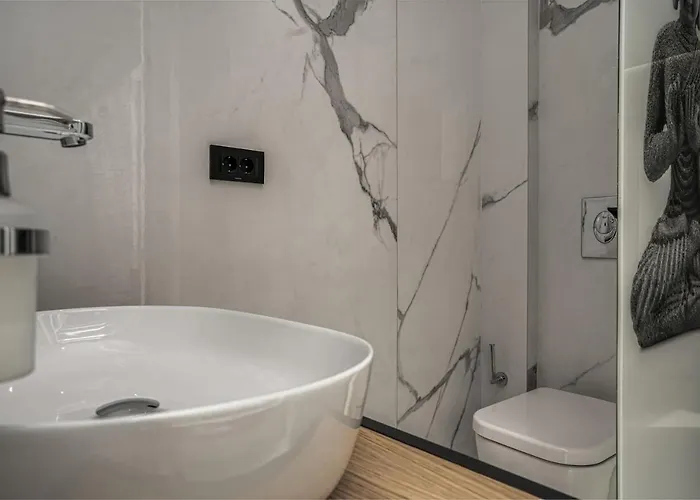 V Villa, Board, By Zantewize