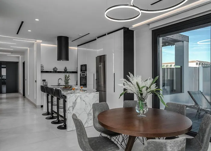 V Villa, Board, By Zantewize Laganas