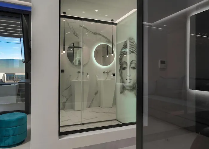 V Villa, Board, By Zantewize *