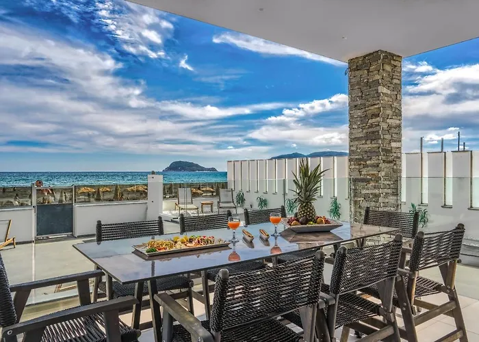 V Villa, Board, By Zantewize * Laganas