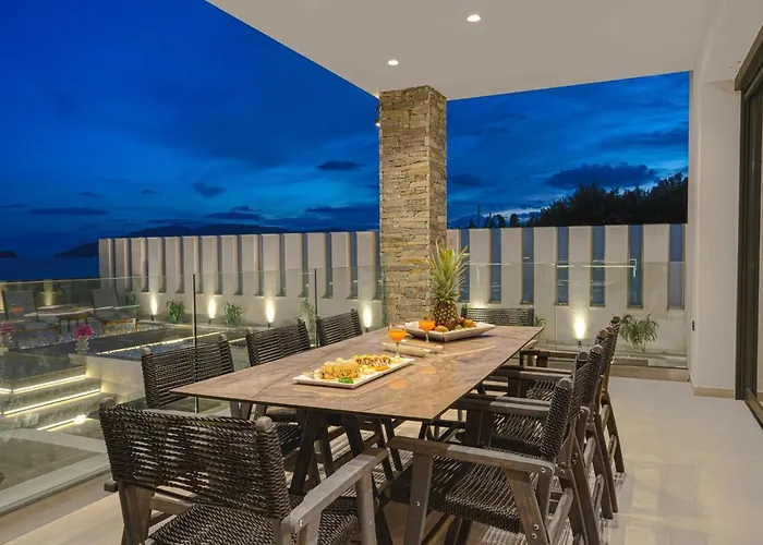 V Villa, Board, By Zantewize *