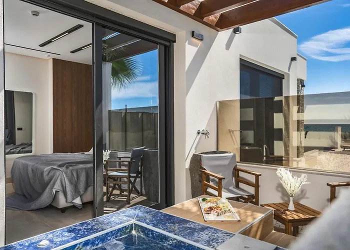 V Villa, Board, By Zantewize Villa